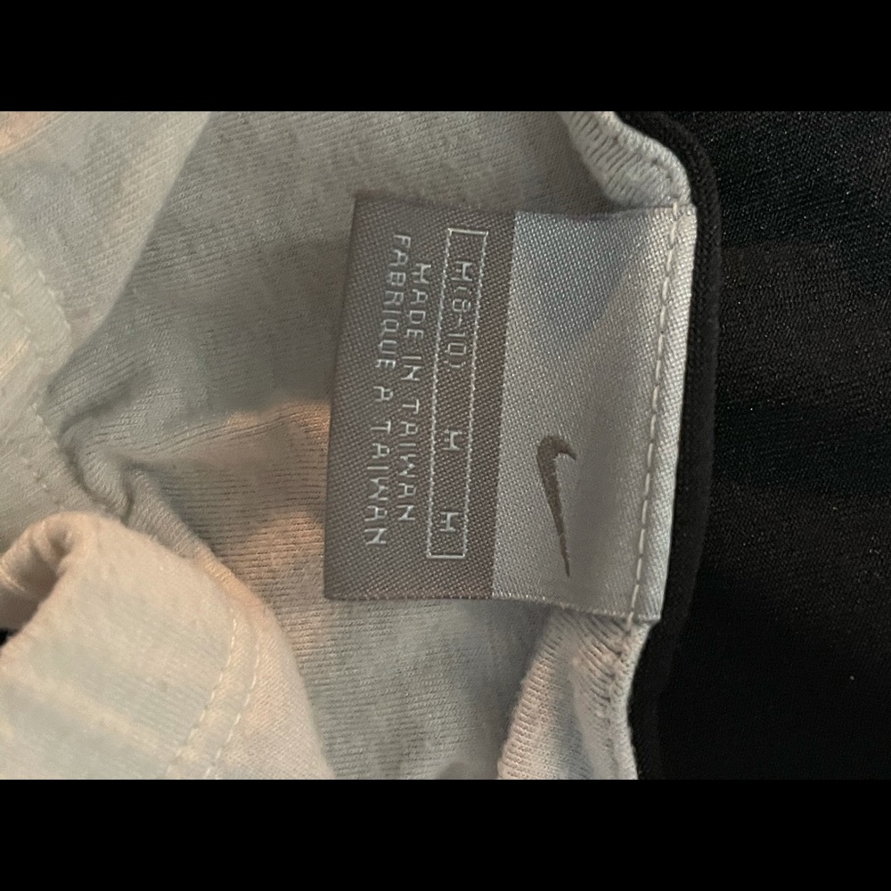 Nike Bra Top - Picture 3 of 5